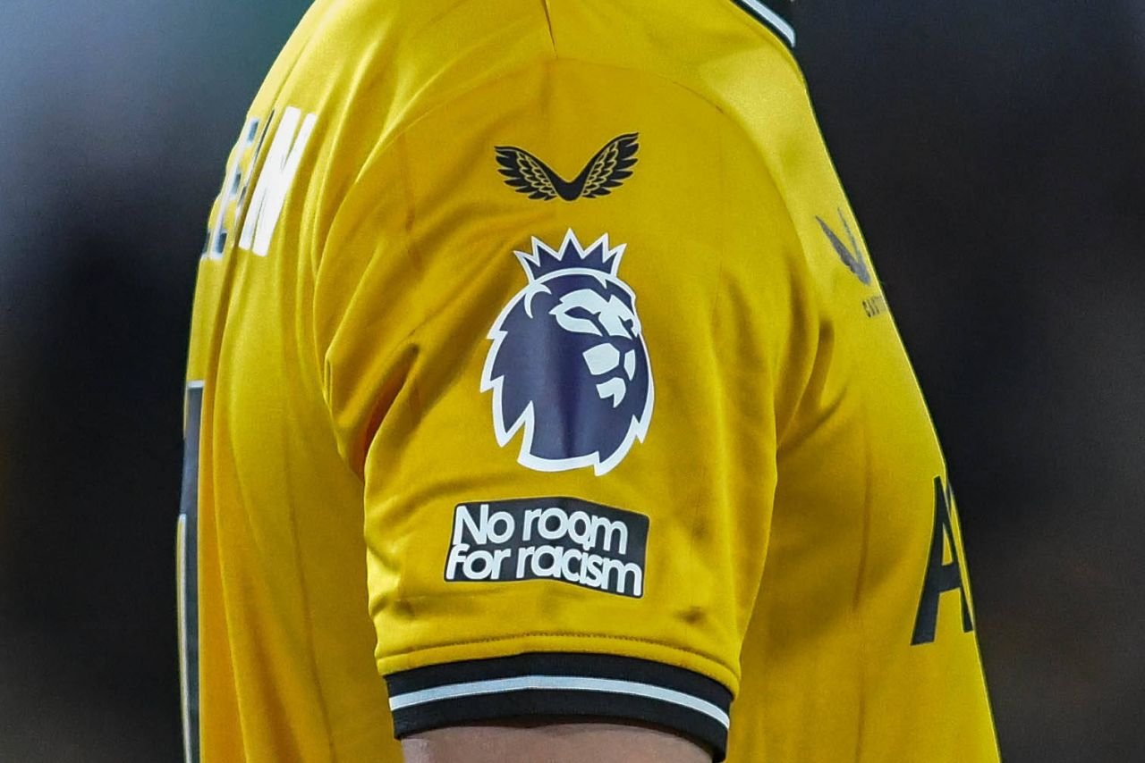Șase cluburi din Premier League trebuie să vândă rapid jucători! Se anunță sancțiuni drastice_5