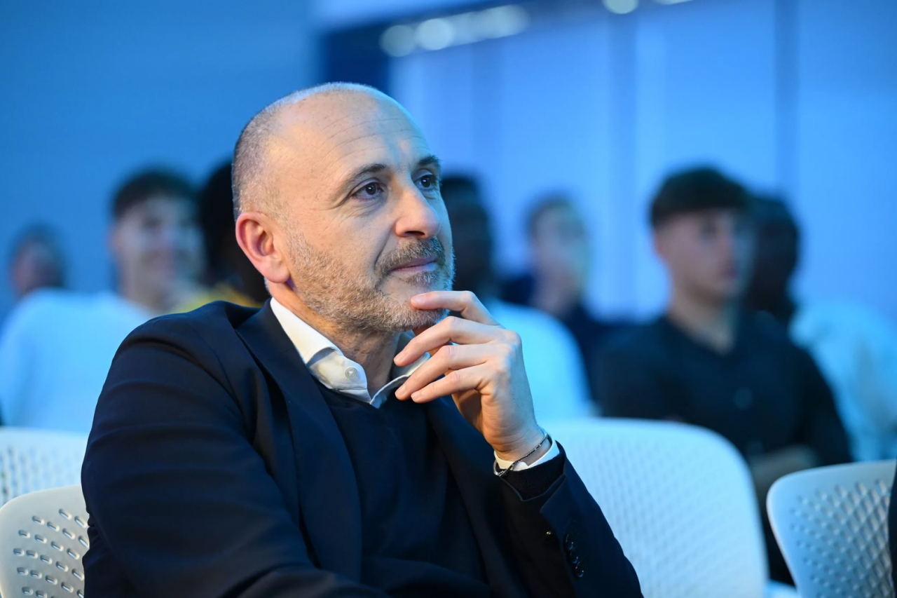 Cadoul primit de Cristi Chivu după ce și-a dat demisia de la Inter! Mesajul italienilor pentru antrenorul român_6
