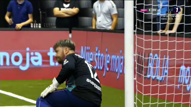 Lacrimi, durere, dezamăgire și frustrare! Imagini după România - Serbia 1-1 (9-10 d.l.d.)_23