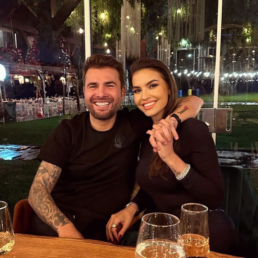 Fiicele lui Adrian Mutu, de o frumusețe răpitoare! Antrenorul român s-a pozat alături de cei patru copii și de actuala soție_19
