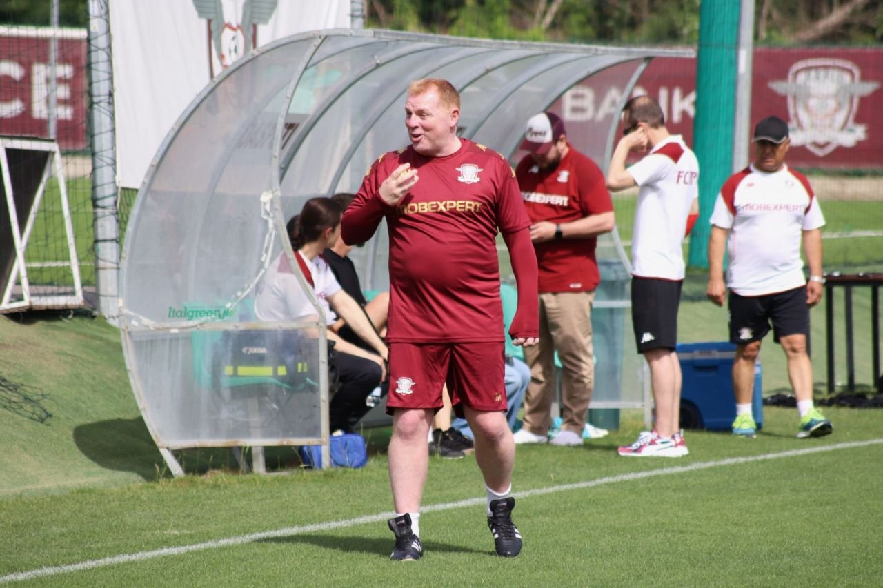 Neil Lennon nu le promite titlul rapidiștilor: 