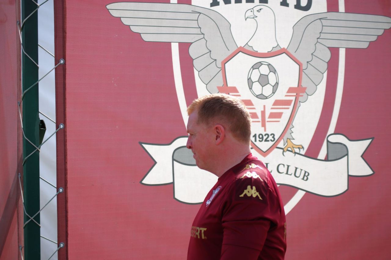 Șapte jucători noi la reunirea Rapidului, la primul antrenament sub comanda lui Neil Lennon _2