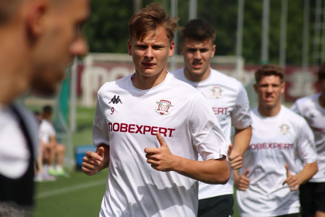 Șapte jucători noi la reunirea Rapidului, la primul antrenament sub comanda lui Neil Lennon _46