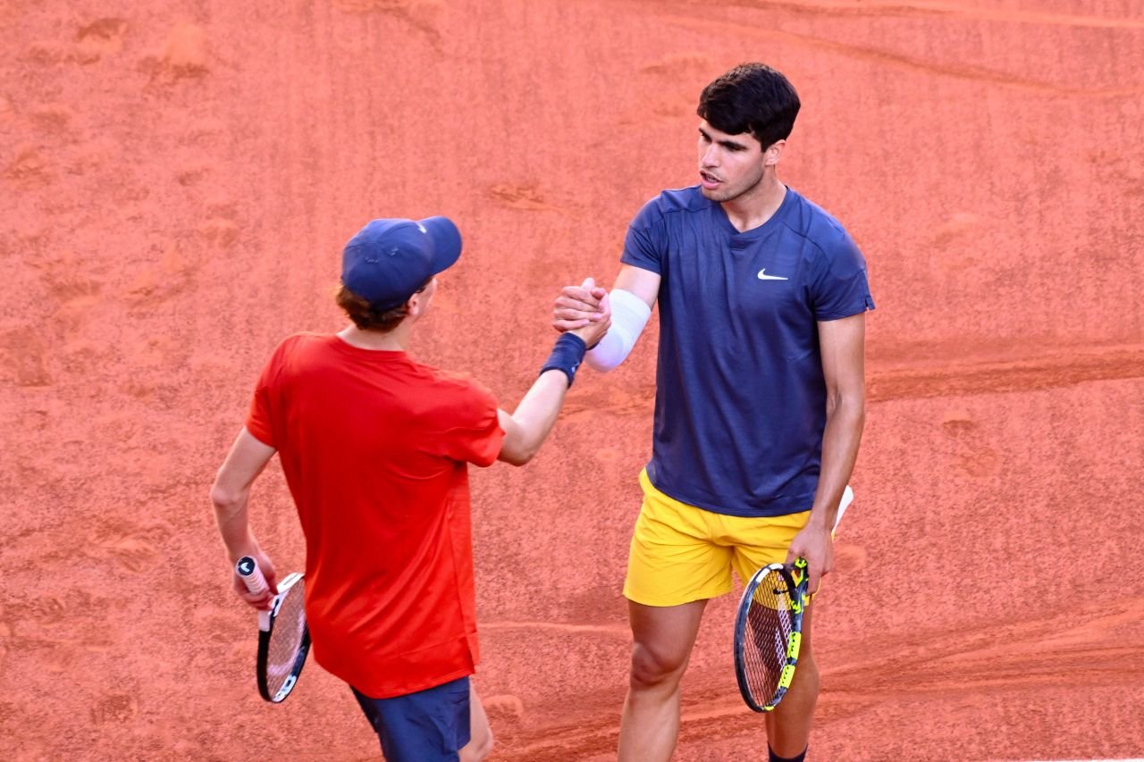 Nu i-a mai văzut nimeni până acum, la finala Roland Garros! Părinții lui Carlos Alcaraz, surprinși într-un moment rarisim_17