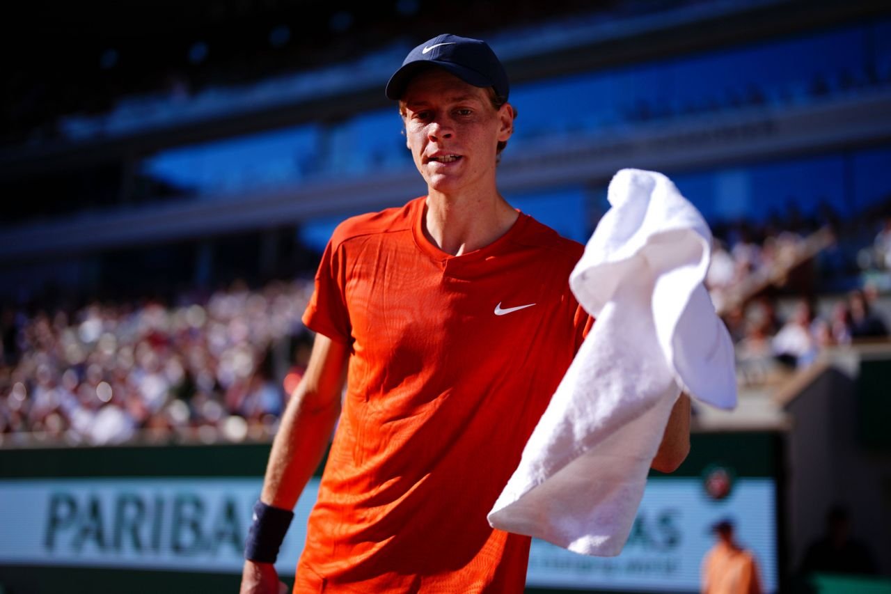 Nu i-a mai văzut nimeni până acum, la finala Roland Garros! Părinții lui Carlos Alcaraz, surprinși într-un moment rarisim_19