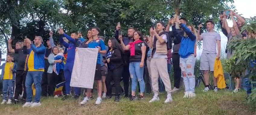 Tricolorii au ajuns în Würzburg! Cum au fost întâmpinați de fanii români aflați la hotel_17