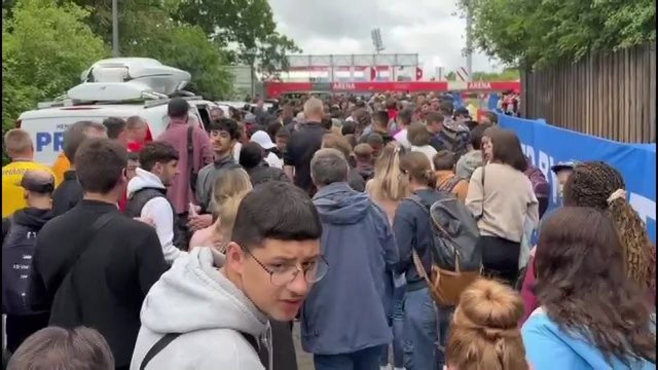 Reacția nemților când au văzut ce se întâmplă la primul antrenament al României în Germania_4
