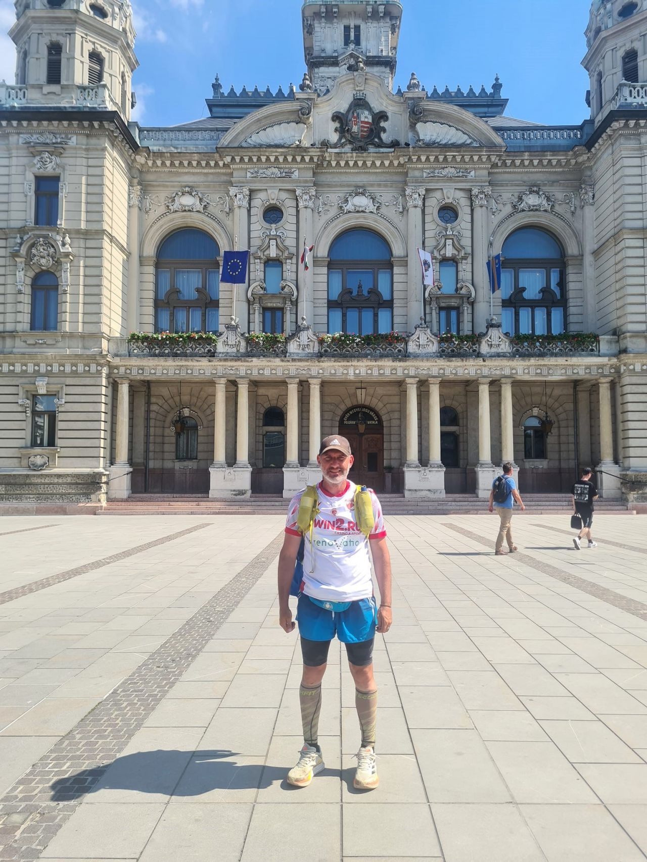 Călătorie către Euro 2024 | El este fanul român care a plecat pe jos până la Munchen, ca să vadă meciul