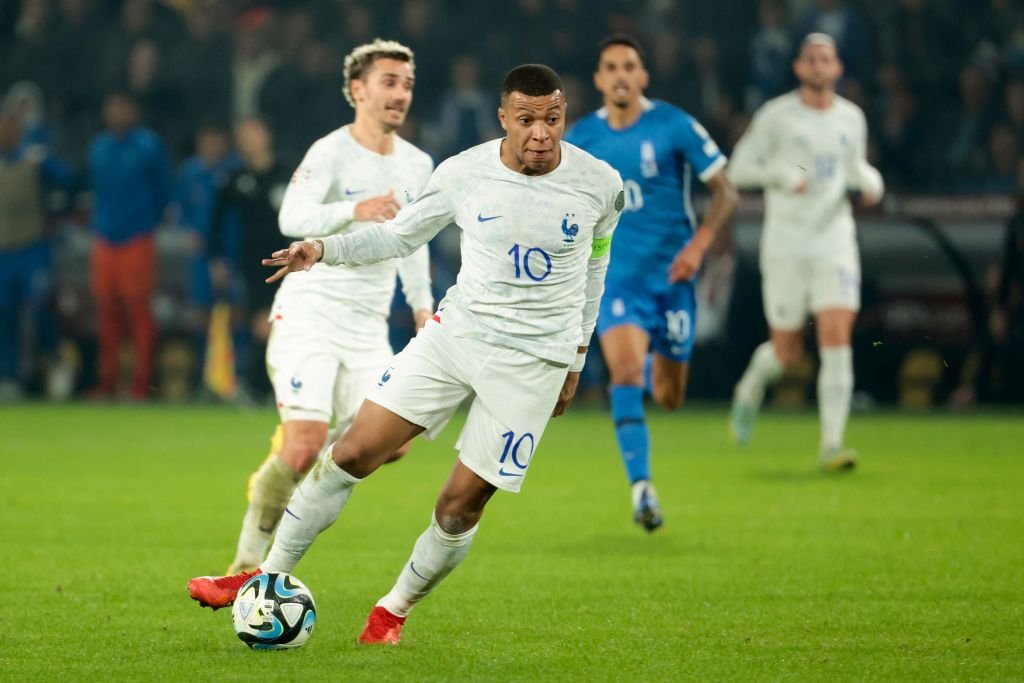 Franța la EURO 2024: Totul despre superechipa „Hexagonului”, lot, recorduri și performanțe istorice_4