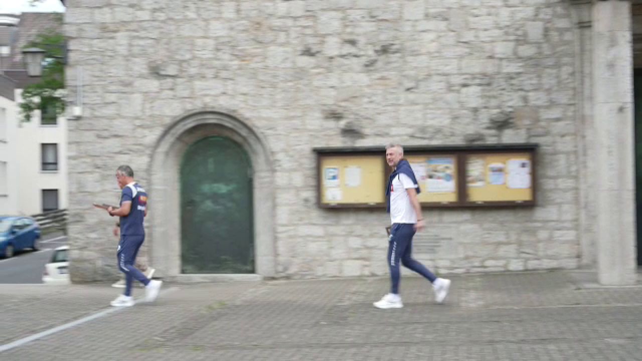 Gestul făcut de Edi Iordănescu cu doar patru zile înainte de debutul României la EURO_7