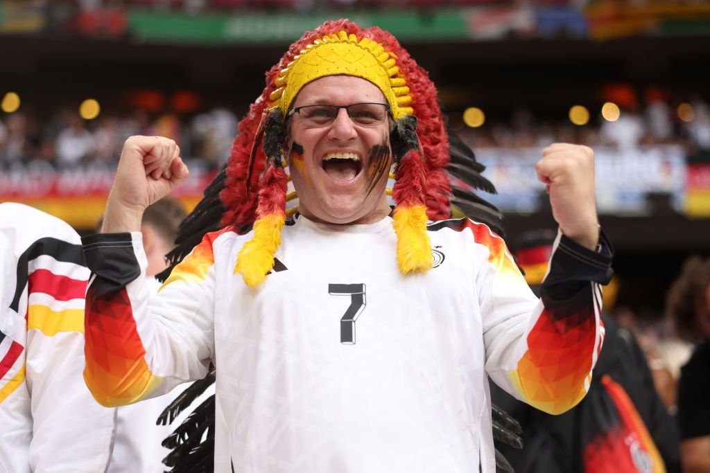 Spectacol în tribune! Suporterii care au atras toate privirile la meciul Germania - Scoția_14