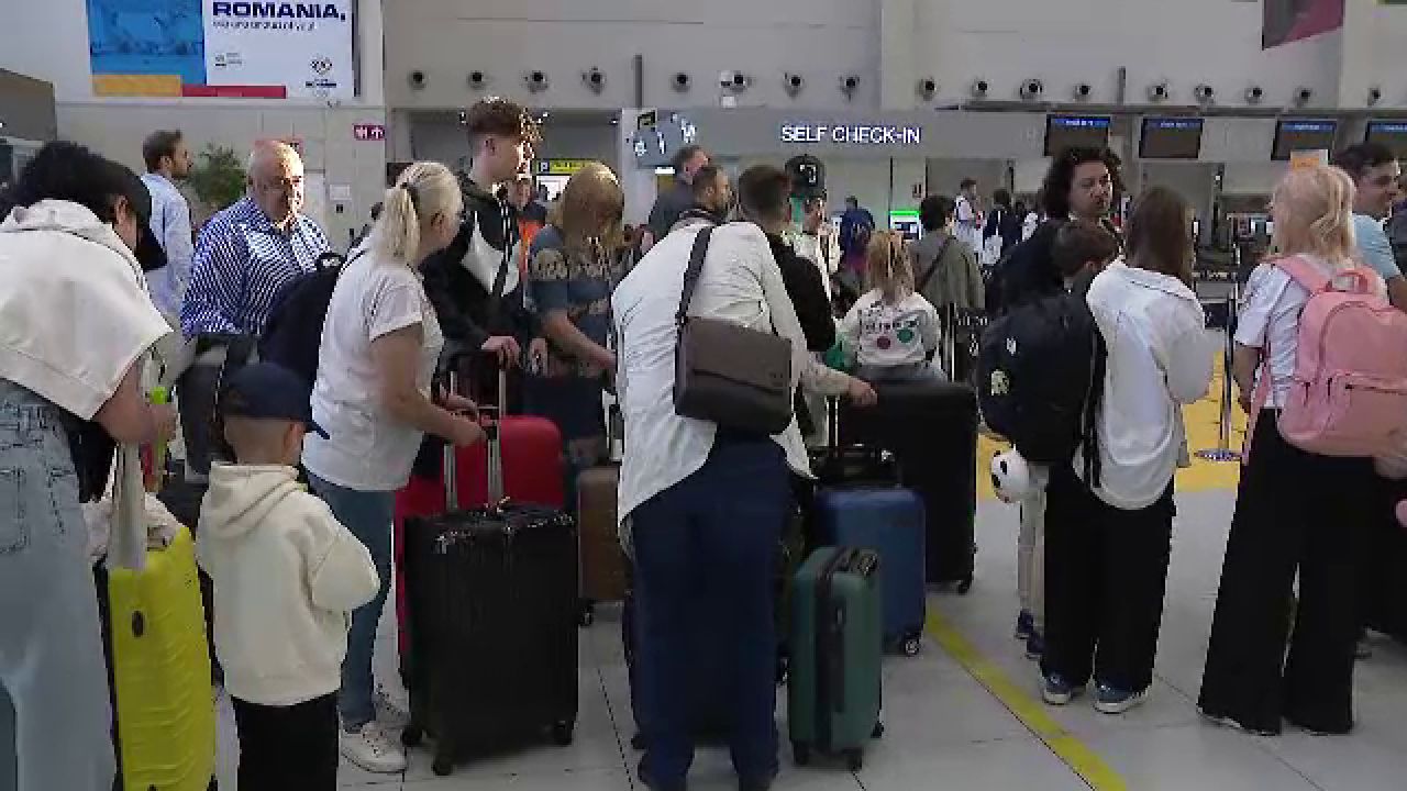Familia Iordănescu a plecat la EURO 2024! Edi va avea parte de o susținere puternică: ”Sunt mai multe emoții decât în 2016!”_6