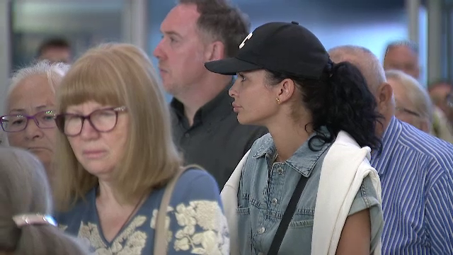 Familia Iordănescu a plecat la EURO 2024! Edi va avea parte de o susținere puternică: ”Sunt mai multe emoții decât în 2016!”_12