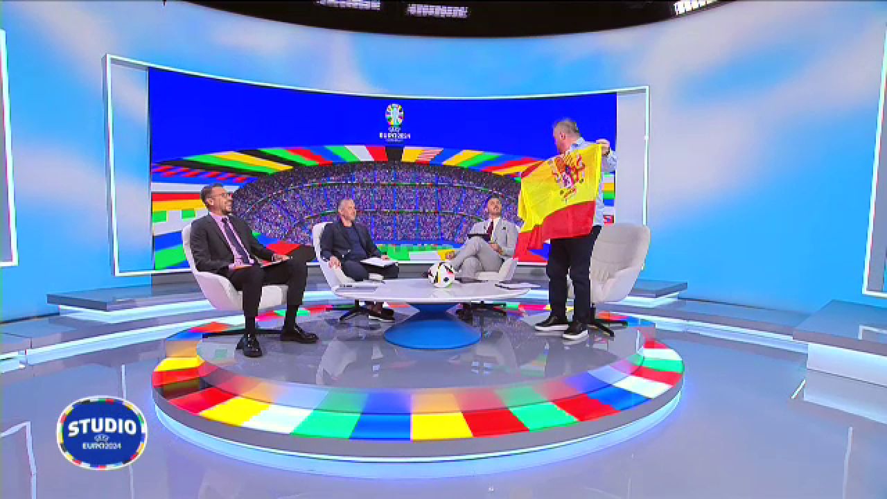 Cătălin Oprișan, apariție fantastică la Studio EURO 2024 de pe Pro TV! ”Am dreptate, nu?”_9