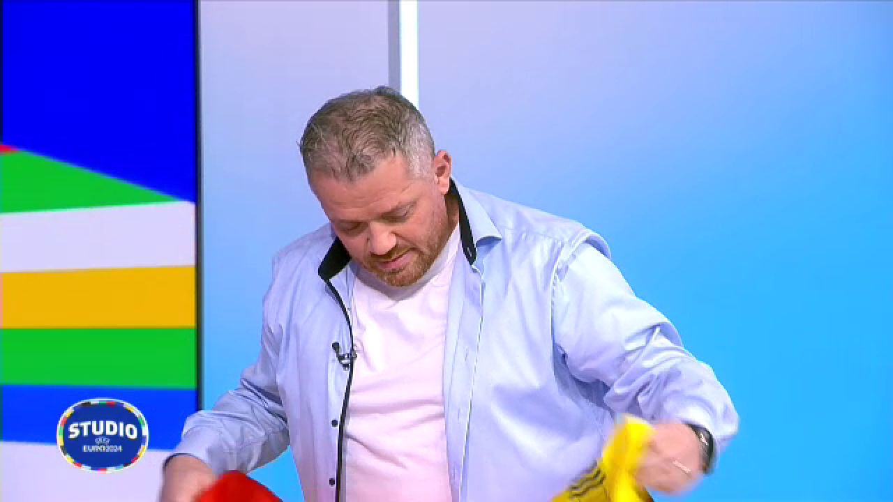 Cătălin Oprișan, apariție fantastică la Studio EURO 2024 de pe Pro TV! ”Am dreptate, nu?”_14