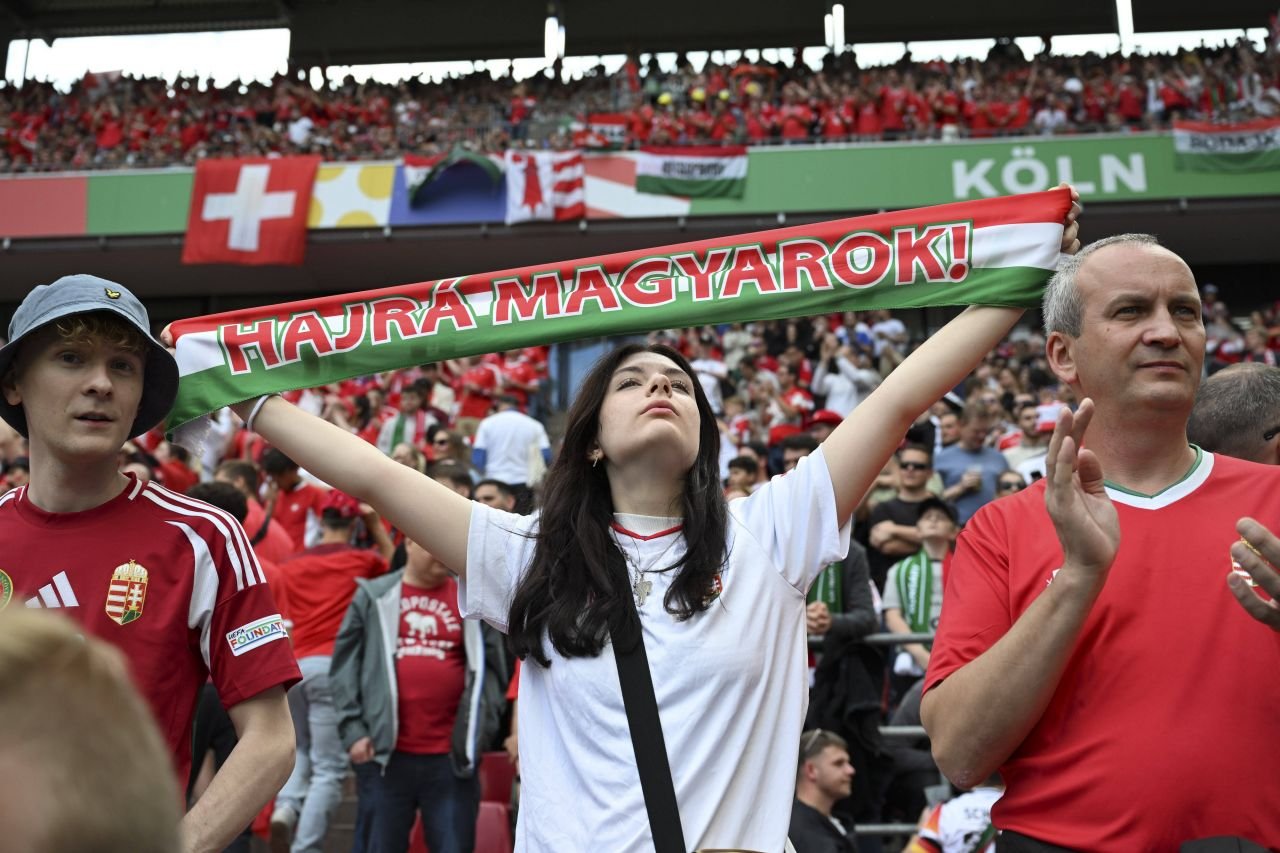 Susținere din România pentru Ungaria la EURO 2024 + ce au făcut fanii maghiari imediat după meci_4