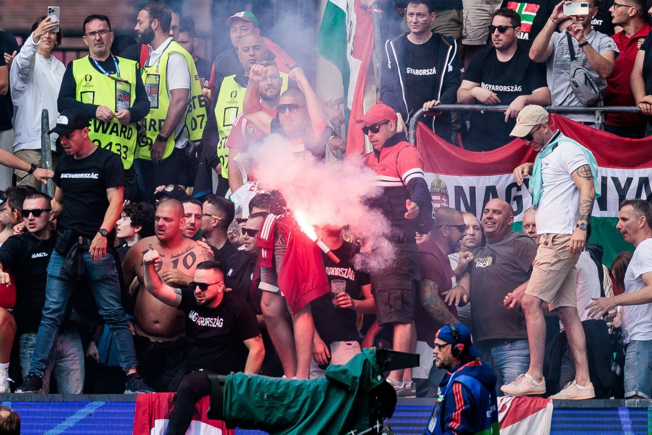 Susținere din România pentru Ungaria la EURO 2024 + ce au făcut fanii maghiari imediat după meci_8