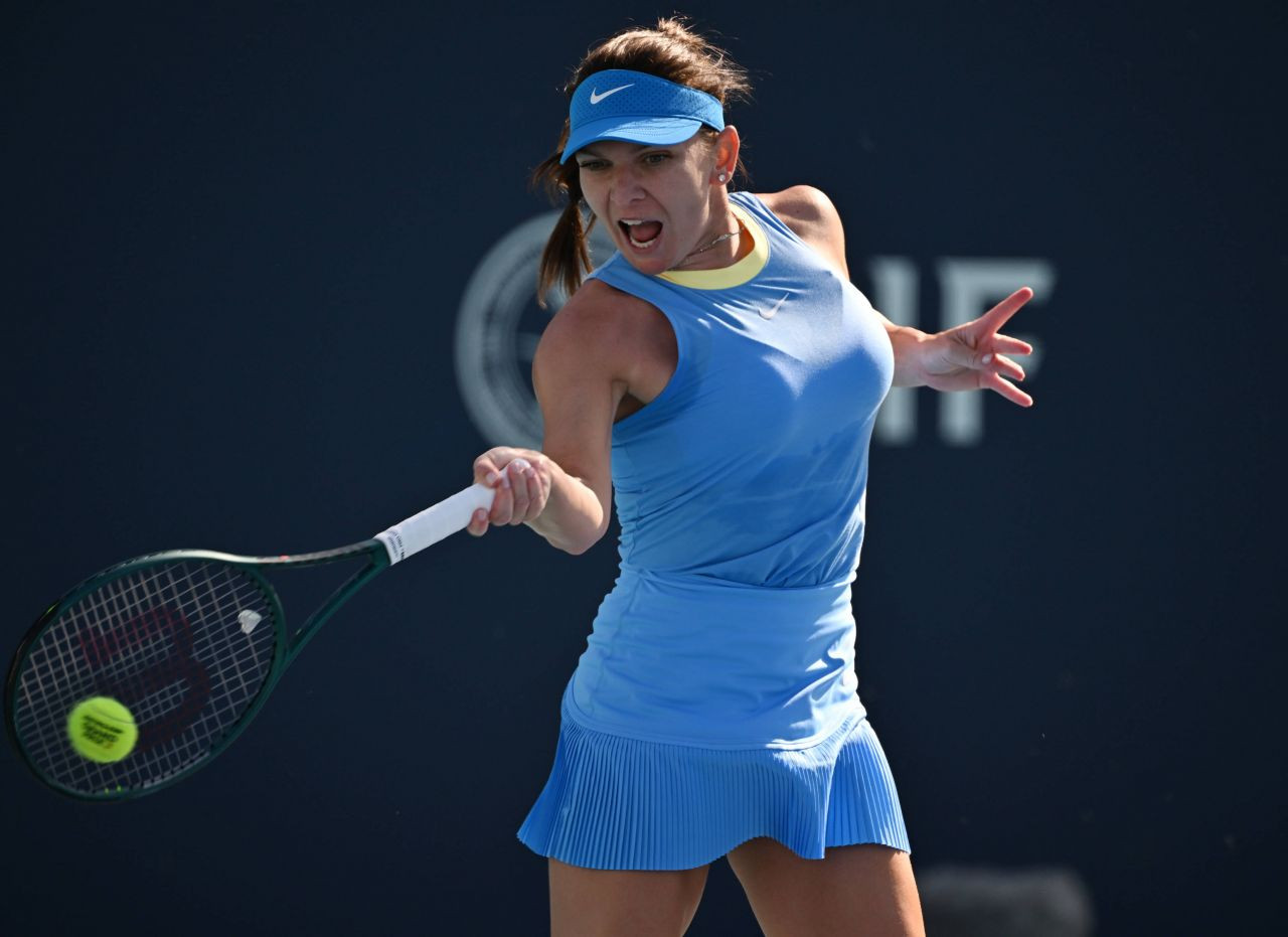 Simona Halep risipește ceața. Reacția româncei a fost aplaudată de spectatorii din BT Arena din Cluj_13