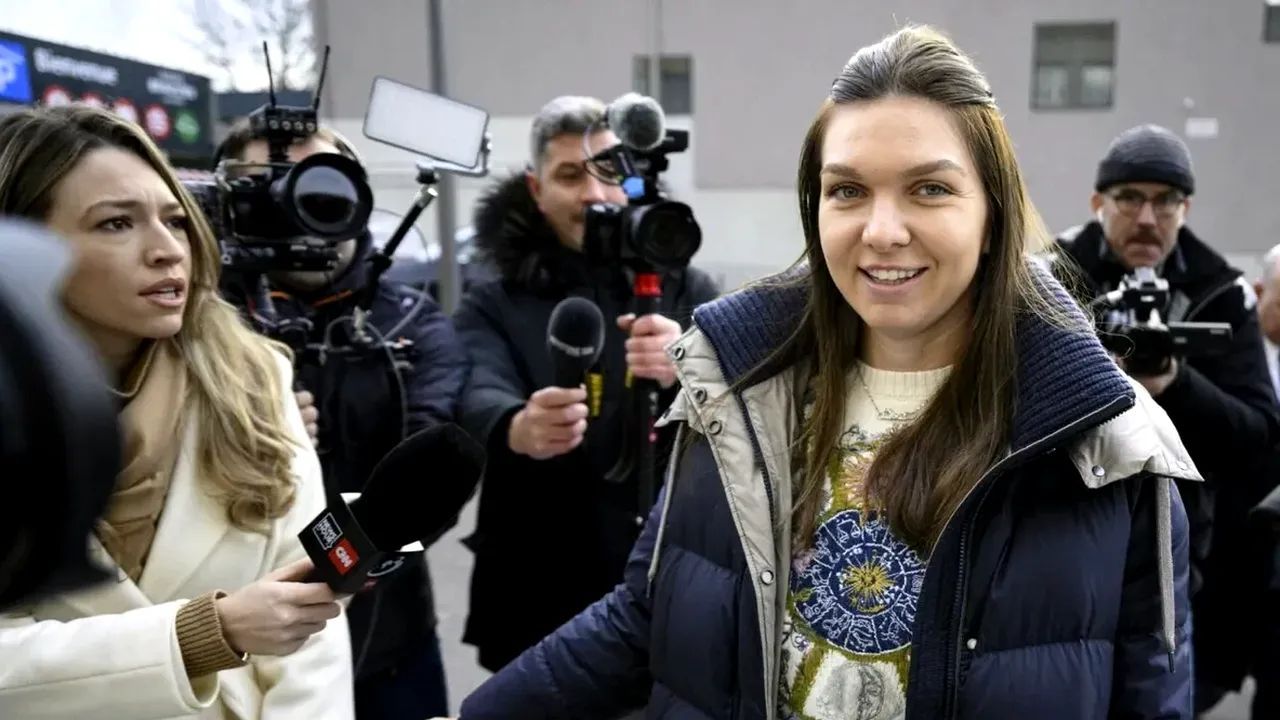 Simona Halep risipește ceața. Reacția româncei a fost aplaudată de spectatorii din BT Arena din Cluj_18