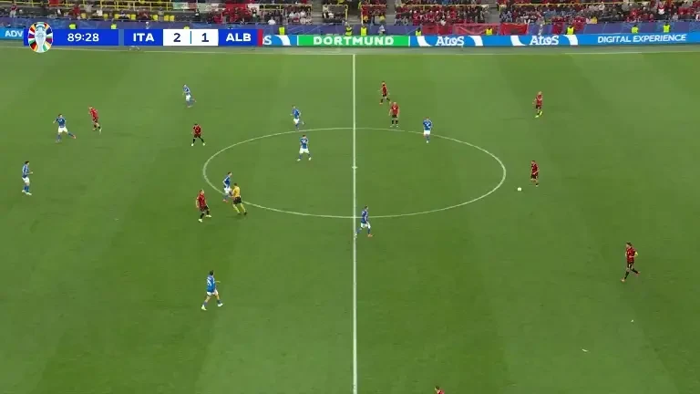 Italia - Albania | Minutul 90: Ocazie Albania