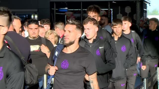 FCSB a plecat în cantonamentul din Olanda! Cine a lipsit de la aeroport_2