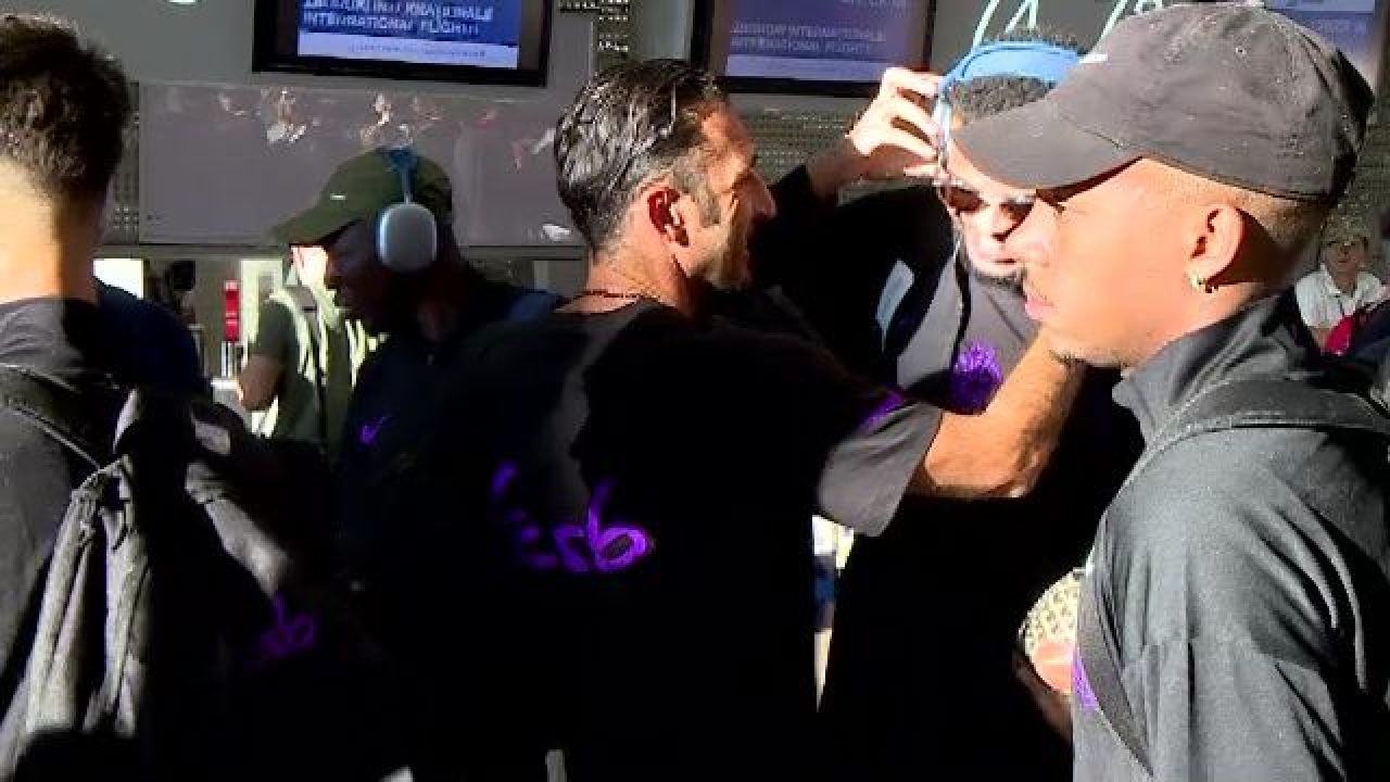 FCSB a plecat în cantonamentul din Olanda! Cine a lipsit de la aeroport_9