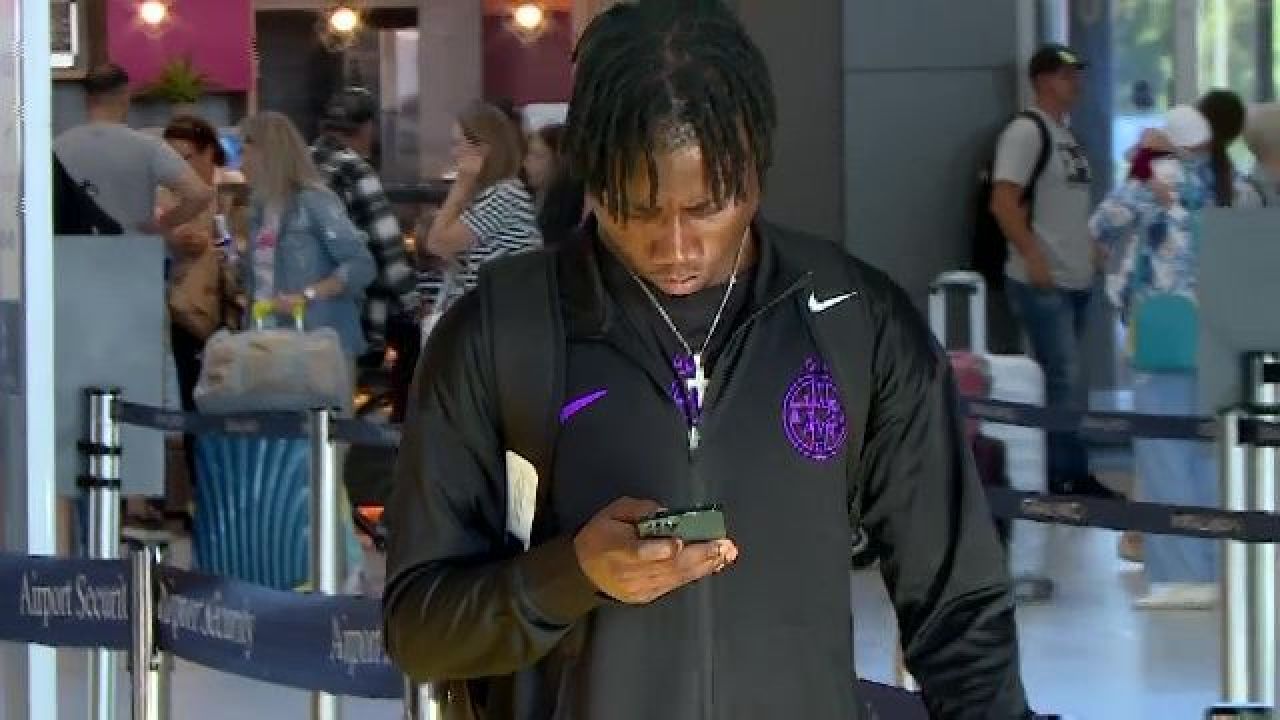 FCSB a plecat în cantonamentul din Olanda! Cine a lipsit de la aeroport_18