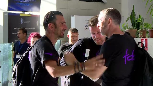 FCSB a plecat în cantonamentul din Olanda! Cine a lipsit de la aeroport_21