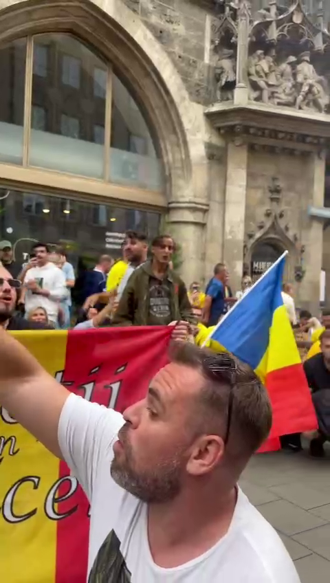 Spectacol pe străzile din Germania! Cum au fost surprinși suporterii tricolorilor_22