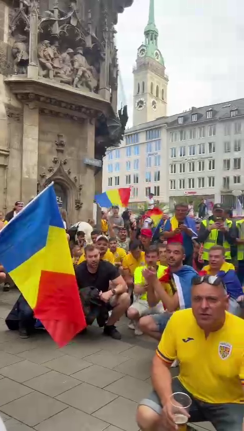 Spectacol pe străzile din Germania! Cum au fost surprinși suporterii tricolorilor_28