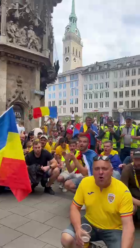 Spectacol pe străzile din Germania! Cum au fost surprinși suporterii tricolorilor_29