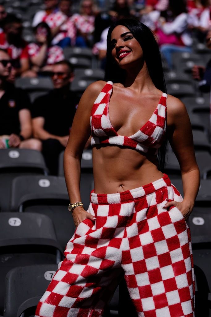 Frumusețile de la EURO 2024! Imagini spectaculoase cu fanele care au făcut senzație în tribune _21