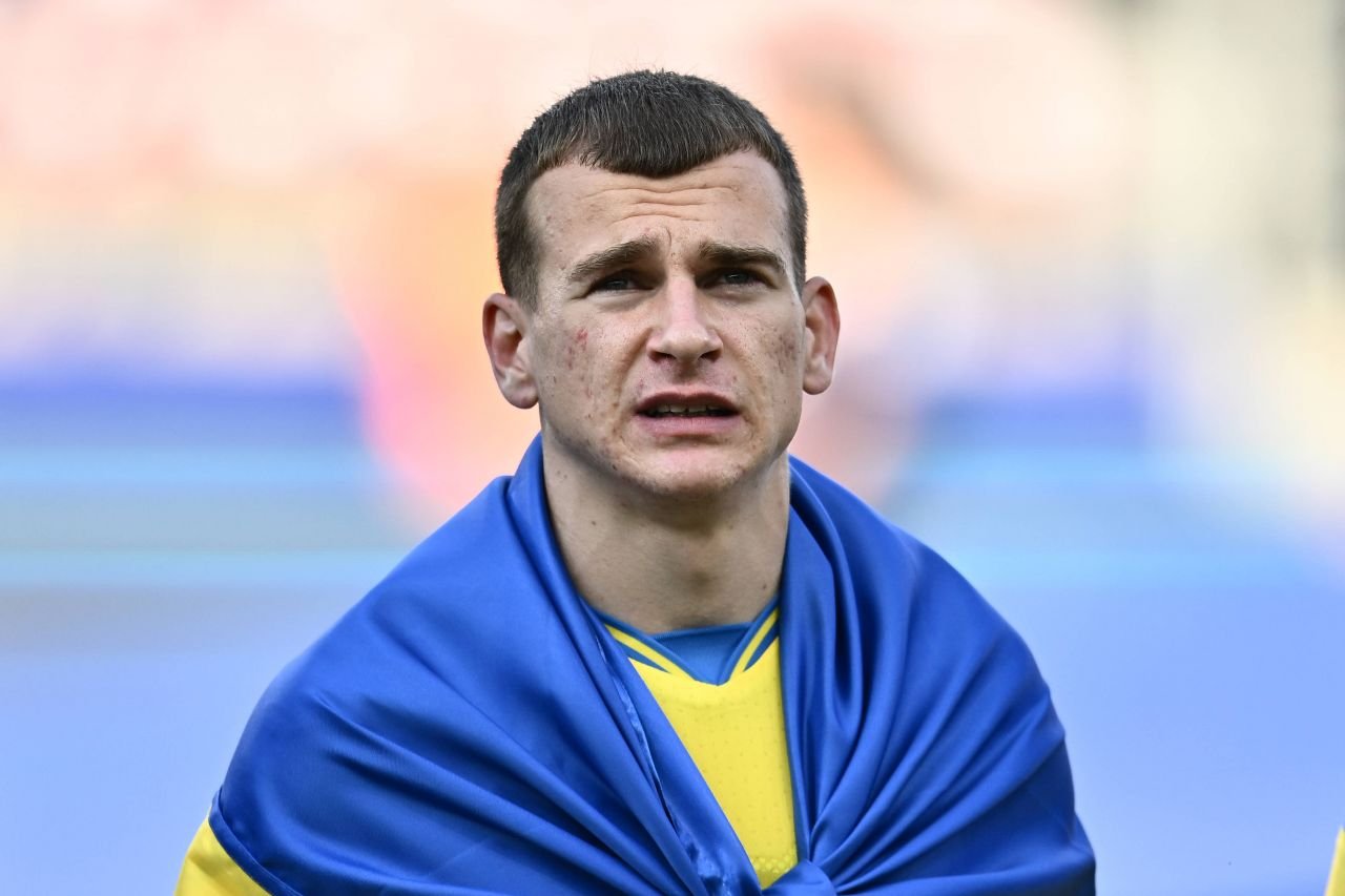 Fotbalistul român născut lângă Galați a semnat cu Dinamo Kiev, vicecampioana Ucrainei! Contract pe 5 sezoane, salariu pe măsură_3