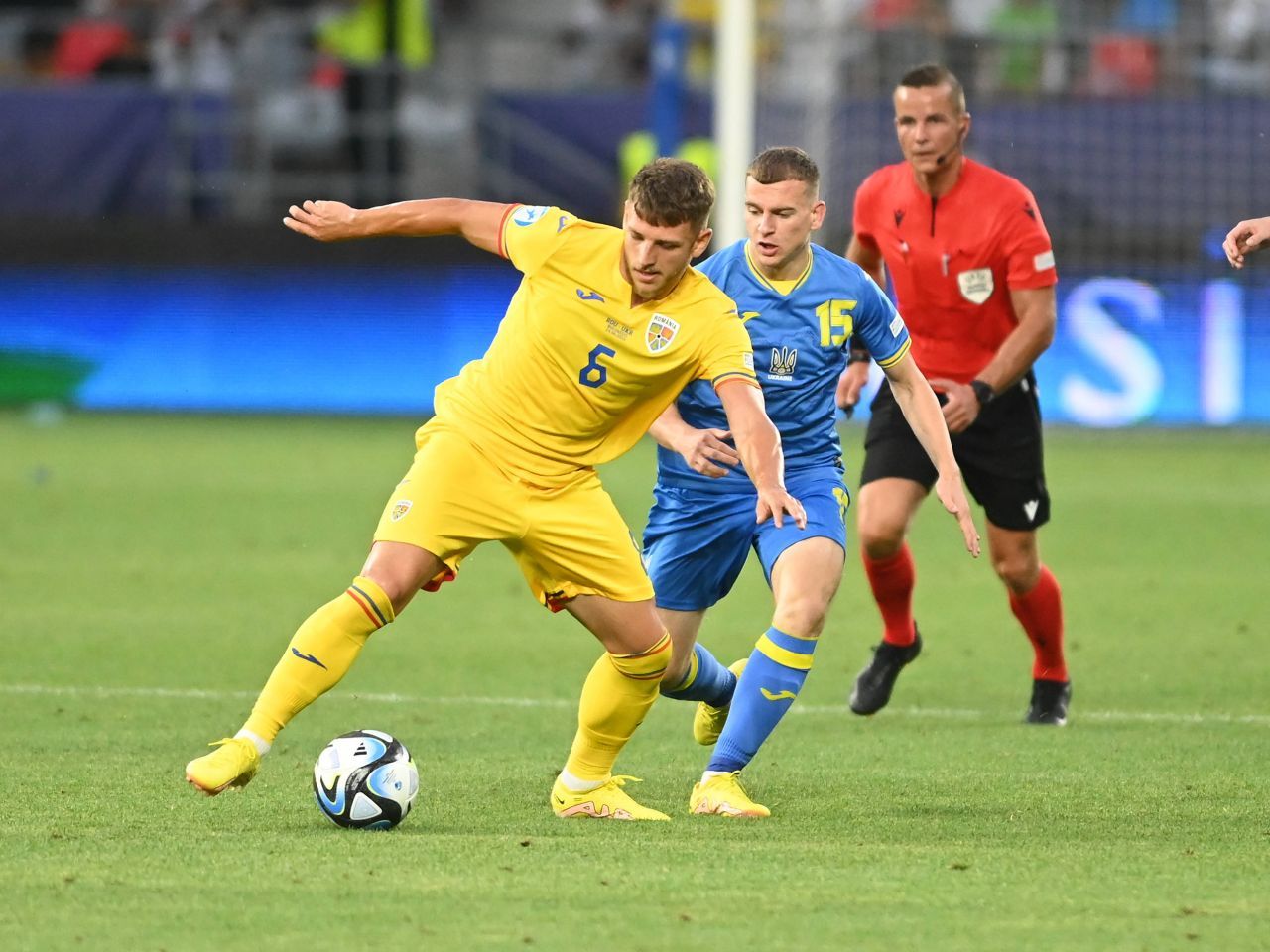 Fotbalistul român născut lângă Galați a semnat cu Dinamo Kiev, vicecampioana Ucrainei! Contract pe 5 sezoane, salariu pe măsură_1