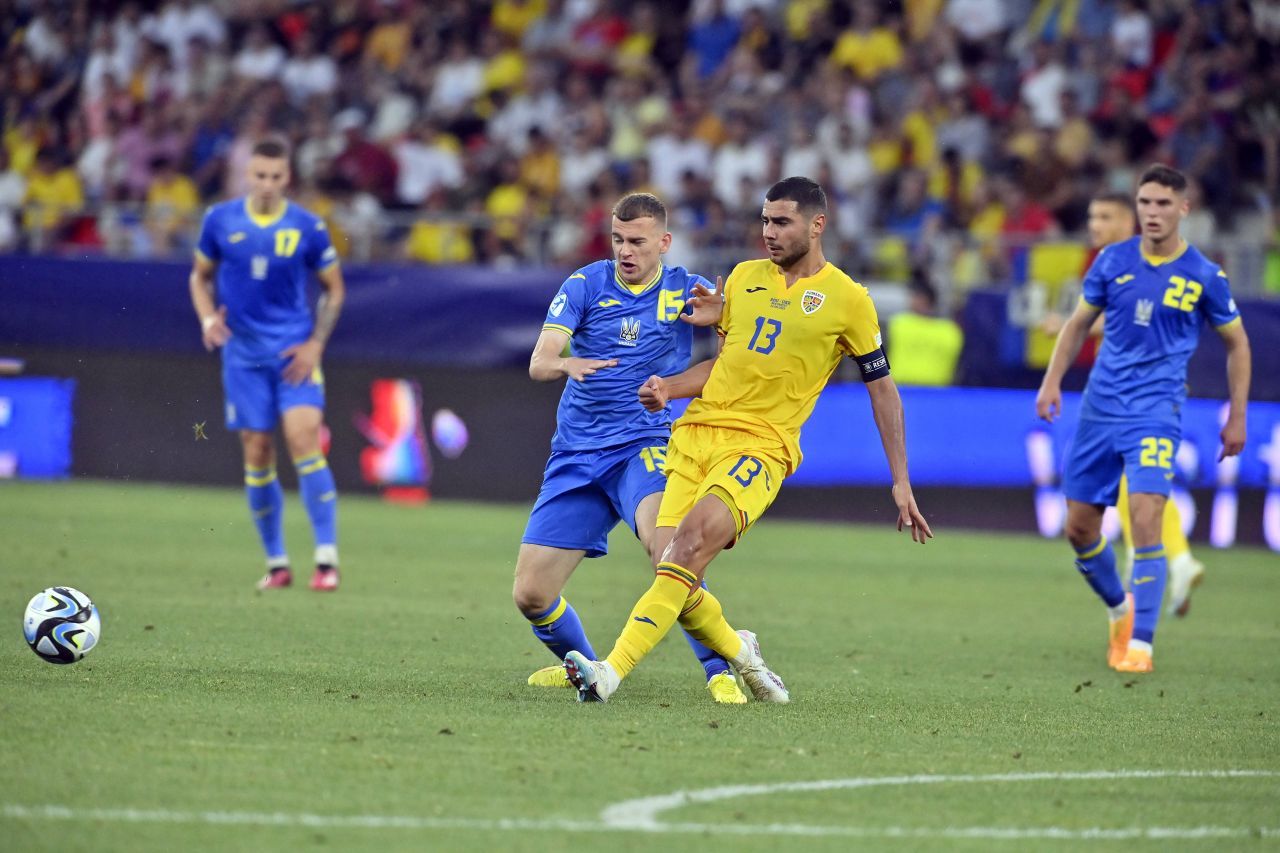 Fotbalistul român născut lângă Galați a semnat cu Dinamo Kiev, vicecampioana Ucrainei! Contract pe 5 sezoane, salariu pe măsură_8