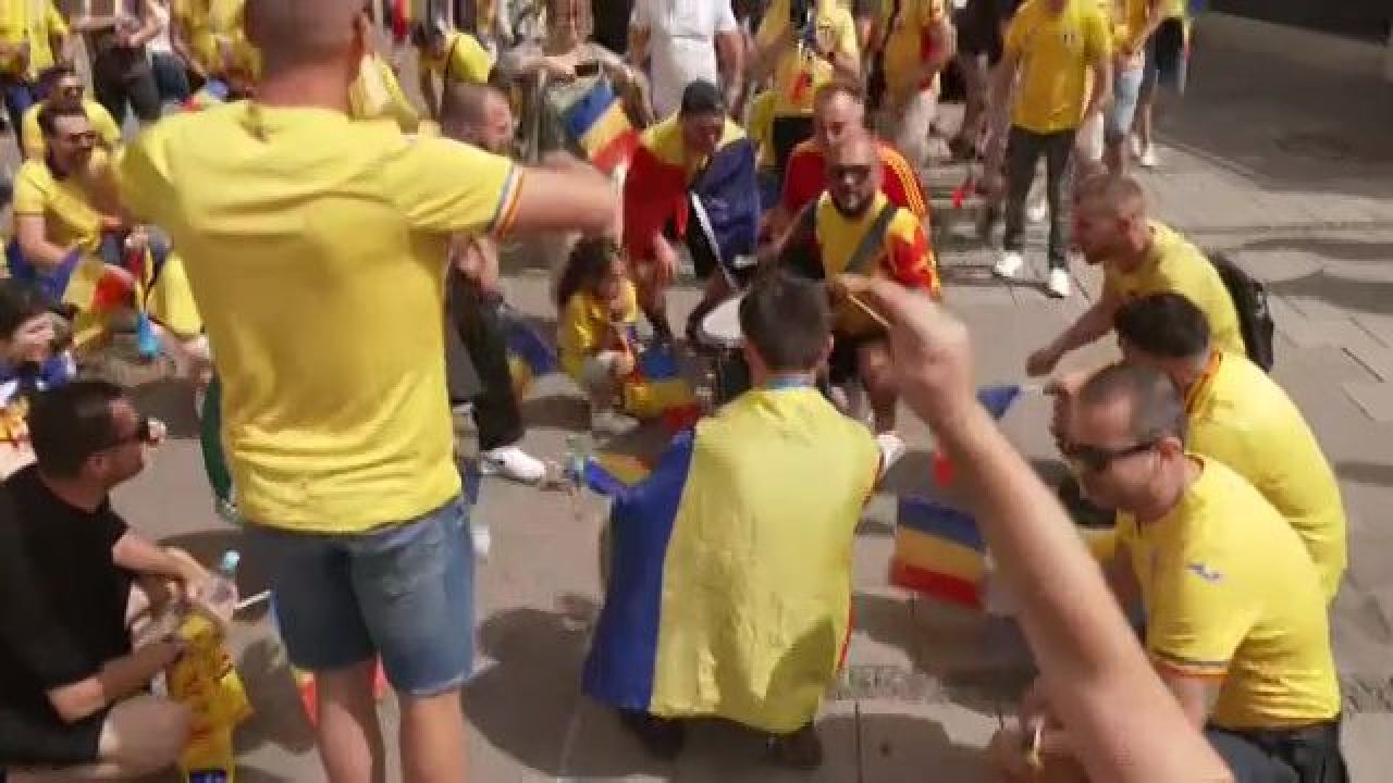 Atmosferă fantastică înainte de România - Ucraina! Imnul a răsunat pe străzile din Munchen_3