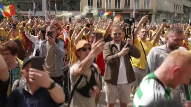 Atmosferă fantastică înainte de România - Ucraina! Imnul a răsunat pe străzile din Munchen_14