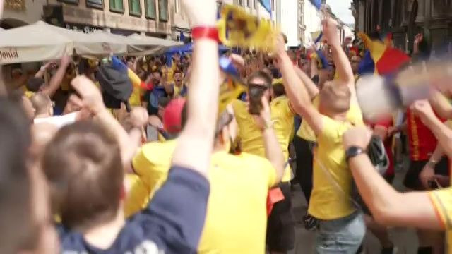 Atmosferă fantastică înainte de România - Ucraina! Imnul a răsunat pe străzile din Munchen_19