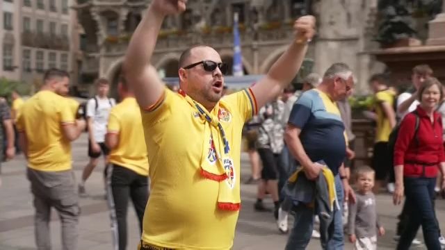 Atmosferă fantastică înainte de România - Ucraina! Imnul a răsunat pe străzile din Munchen_20