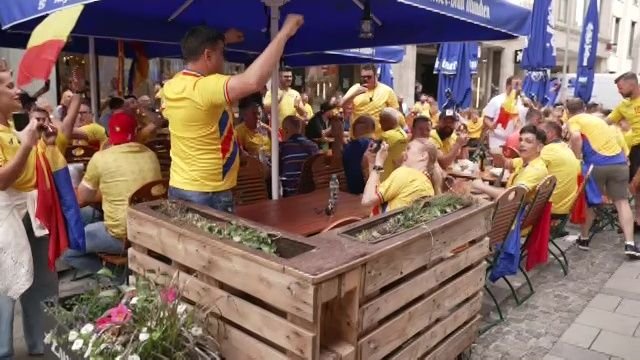 Atmosferă fantastică înainte de România - Ucraina! Imnul a răsunat pe străzile din Munchen_28