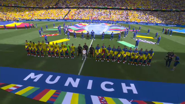 Atmosferă incredibilă la Munchen! Tricolorii au intonat din toți plămânii Imnul Național la debutul de la EURO 2024_3