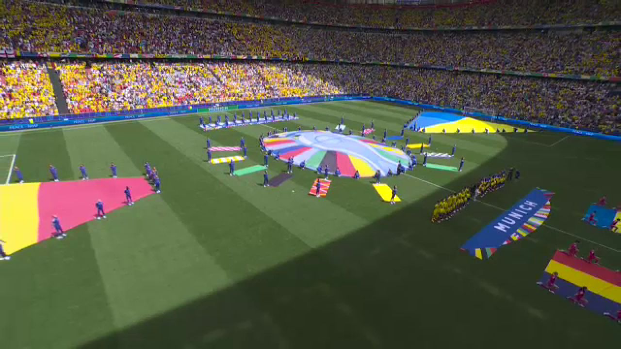 Atmosferă incredibilă la Munchen! Tricolorii au intonat din toți plămânii Imnul Național la debutul de la EURO 2024_6