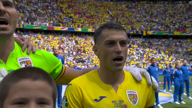 Atmosferă incredibilă la Munchen! Tricolorii au intonat din toți plămânii Imnul Național la debutul de la EURO 2024_15