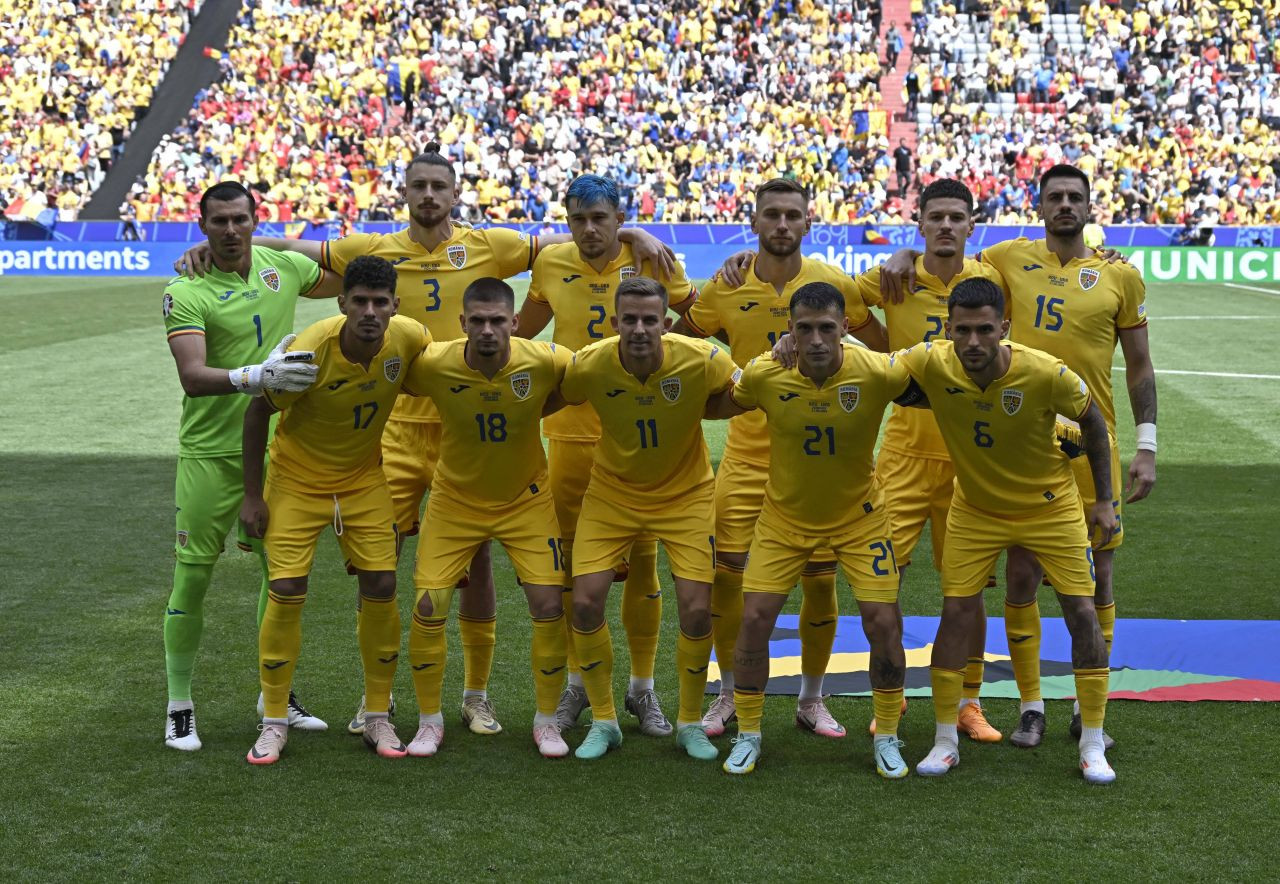 Ăștia suntem! Mai mult de jumătate dintre titularii Rom&acirc;niei cu Ucraina s-au luptat la retrogradare &icirc;n acest sezon cu echipele de club