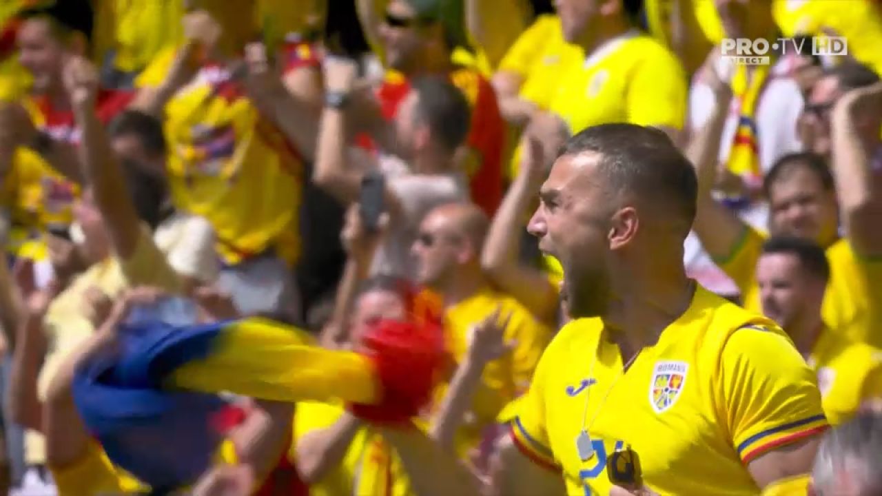 Reacție de milioane! Ipostaza senzațională în care a fost surprins fratele lui Edi Iordănescu după golul marcat de România _4