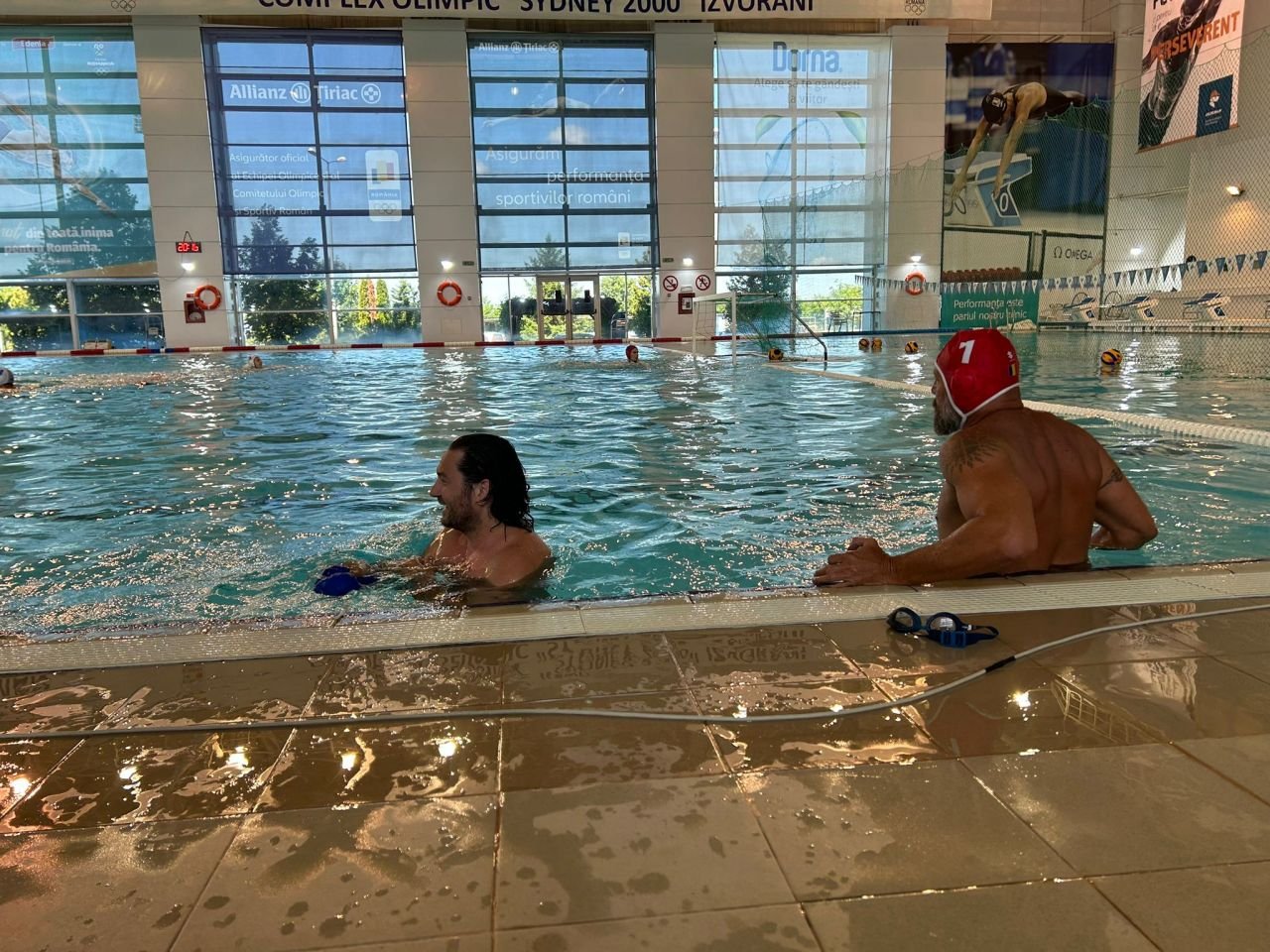 Chef Florin Dumitrescu le-a făcut o surpriză băieților din naționala de polo, calificată la JO 2024. Reportaj la Izvorani _4
