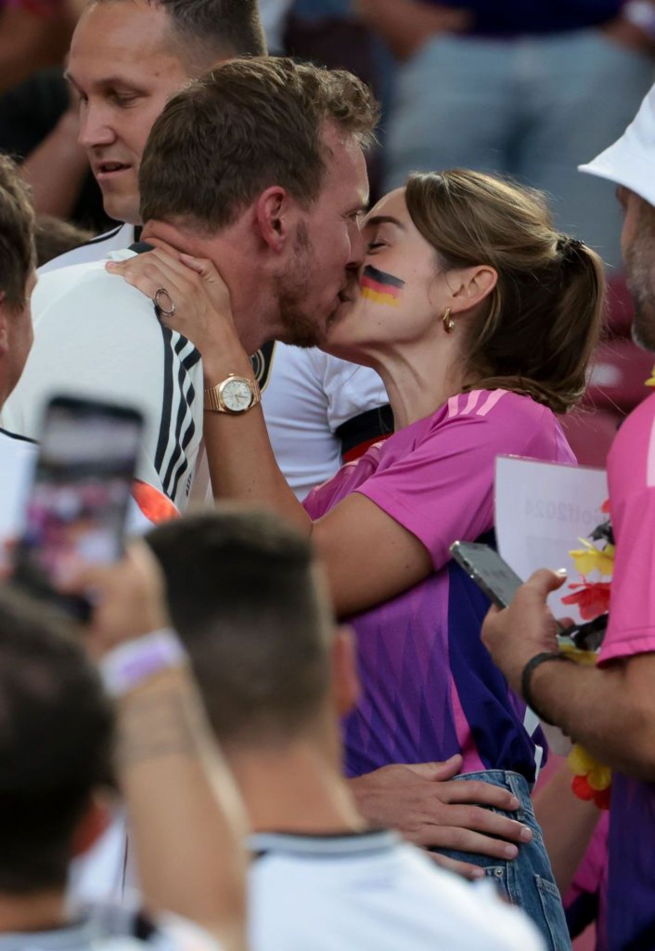 Cum l-au numit nemții pe Julian Nagelsmann, după gesturile făcute de selecționer la finalul meciurilor cu Scoția și Ungaria_9