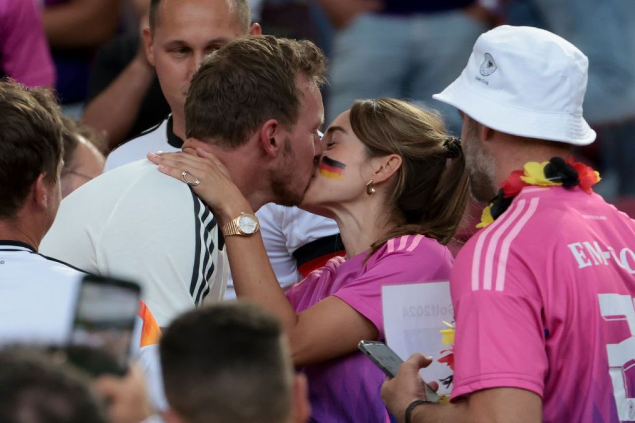 Cum l-au numit nemții pe Julian Nagelsmann, după gesturile făcute de selecționer la finalul meciurilor cu Scoția și Ungaria_10