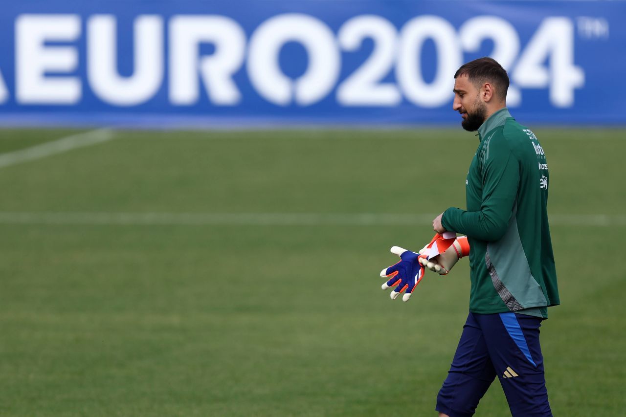 Meciul zilei la EURO 2024: Spania - Italia, de la 22:00 (Pro TV și VOYO). Cotele la pariuri. Analiza lui Dan Chilom _1