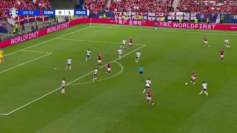 Danemarca - Anglia. Gol Danemarca (min. 34)
